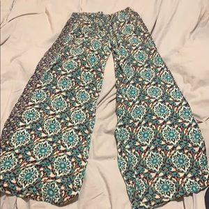 Anthropologie wife leg printed pants